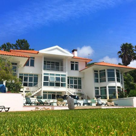 Casa Branca Guest House Foz do Arelho Esterno foto