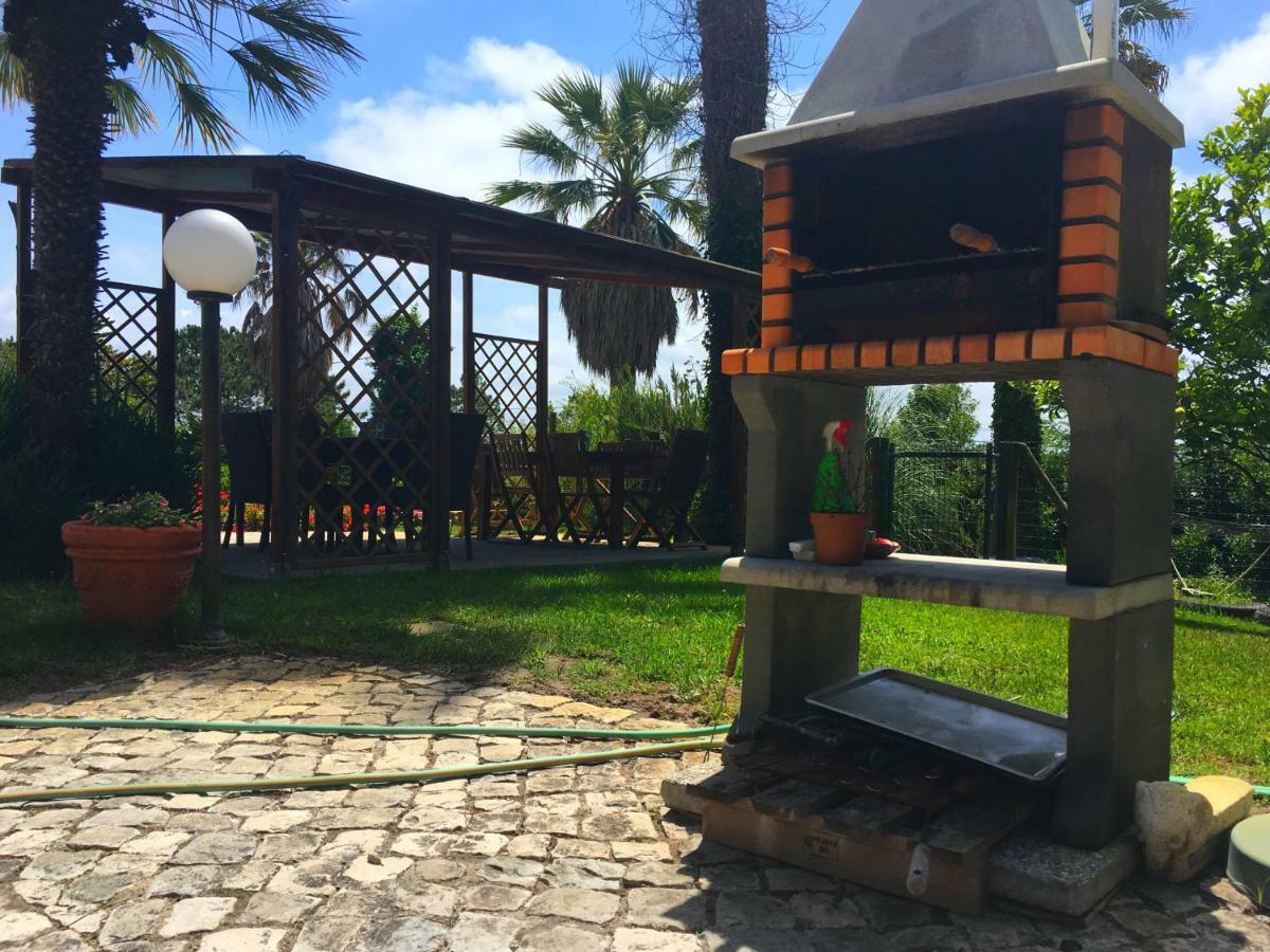 Casa Branca Guest House Foz do Arelho Esterno foto